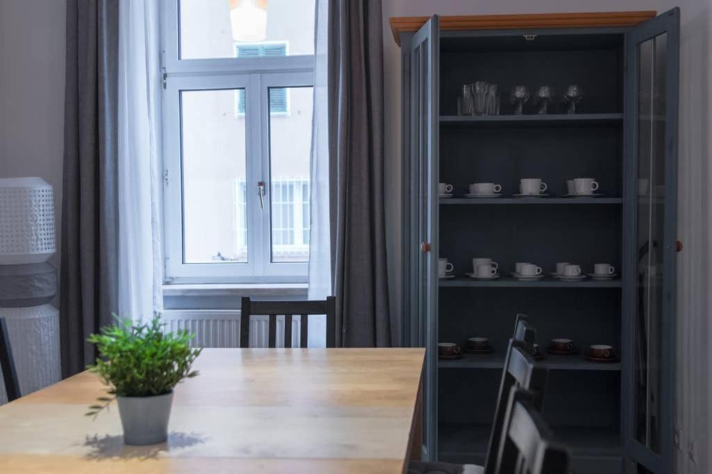 Cosy And Spacious Apartment In The Heart Of Innsbruck Extérieur photo